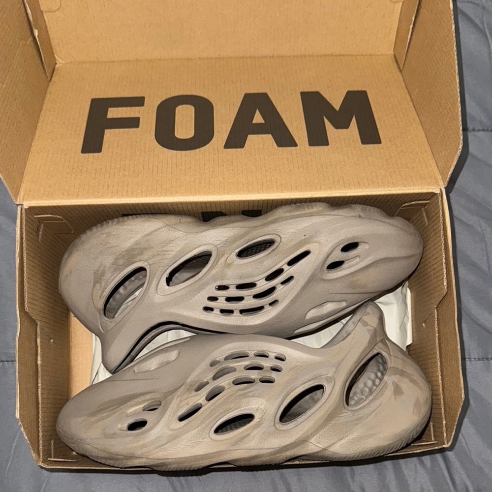 Yeezy Foam Runners